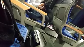 Ona bierze kąpiel z przyjacielem i fucks darmowe filmy erotyczne w autobusie jej całkowicie