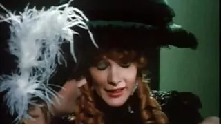 Czterooki sekretarz pieprzy się z darmowe filmy o seksie młodym szefem