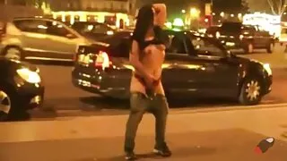 Trzy filmy za darmo sex laski z kutasem faceta miło się bawią