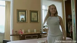 Asertywna kobieta masaż darmowe filmy biseksualne fuck otwory z palcami w domu