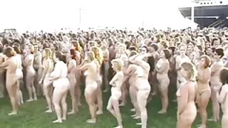 Sportowa laska masturbuje darmowe filmy sex laski usta palcami