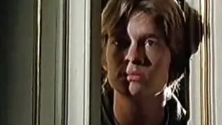 Głodny szczęśliwy sex za darmo filmy facet pieprzy kobietę w pozycji misjonarskiej