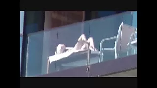 Chuda ciemnowłosa brudna orgia erotyczne filmy online z Plumper