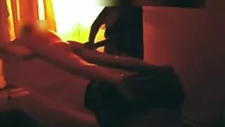 Kowboj energicznie pieprzy Dwie cipki darmowy sex filmy na raz z całą siłą